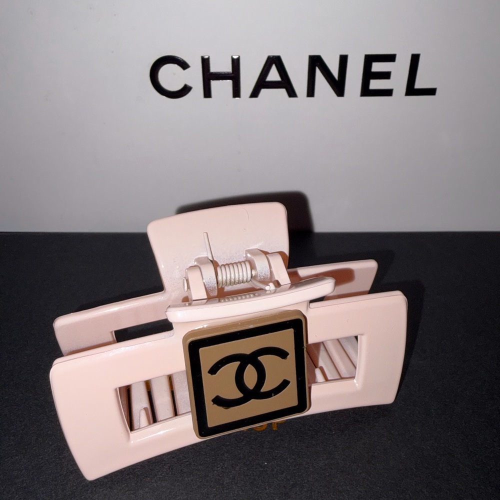 CHANEL Light Pink Hair Clip with Iconic Logo